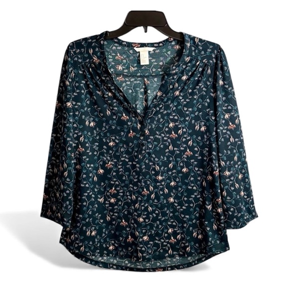 H&M Forest Green Floral 3/4 Sleeve Button Blouse - PTP 21 - Picture 1 of 5